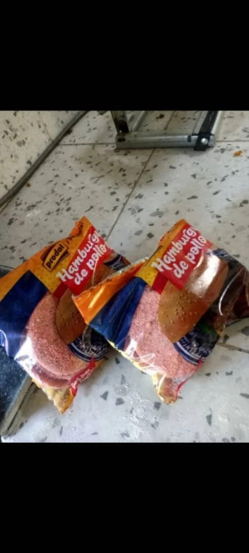 Hamburguesa de pollo's foto | MERCADITO 516 |  BizneCubano